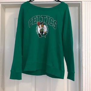 Unisex pullover Celtics sweater worn one time.